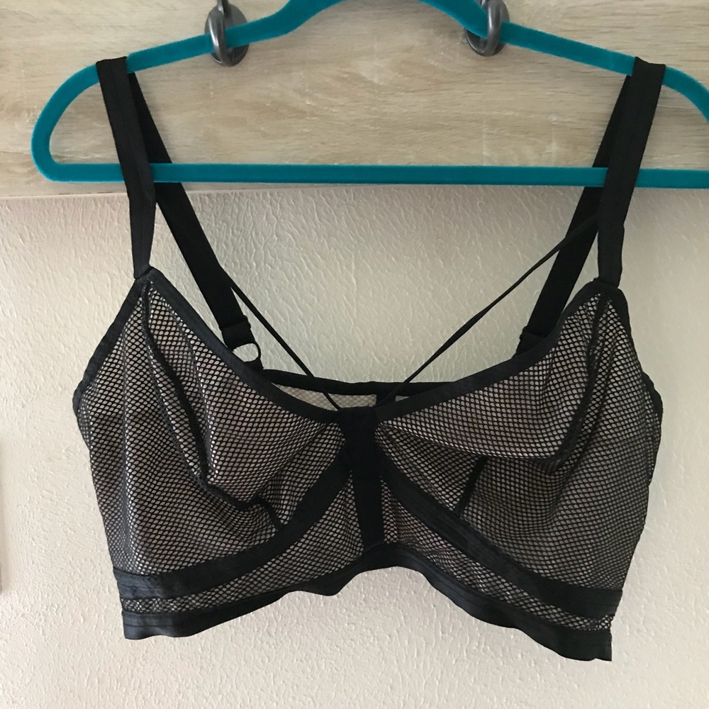 Torrid size 2 fishnet cage bralette